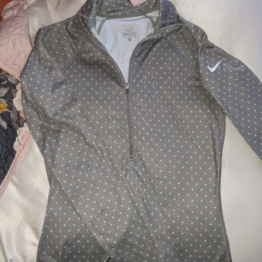 Nike Dr-Fit long sleeve